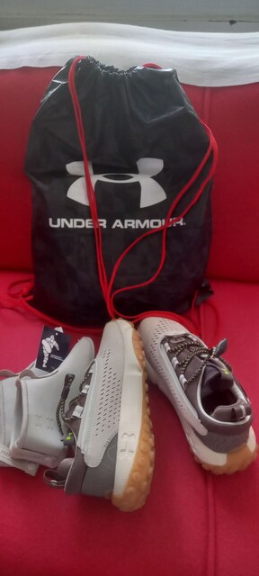 Under armaur unisex ua hovr spor ayakkabı
