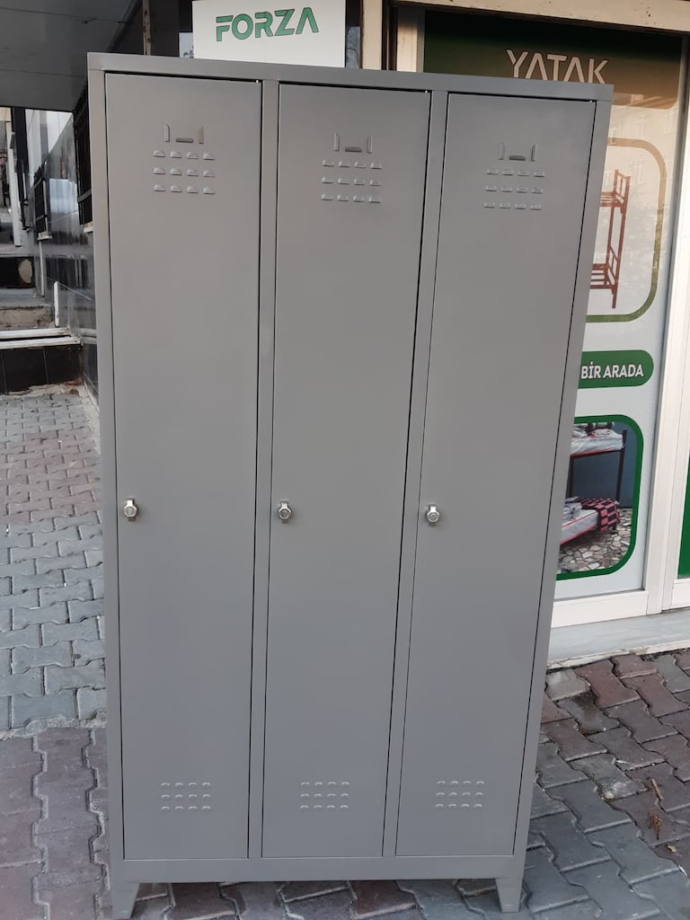 URETICIDEN SIFIR GIYİNME DOLABI METAL