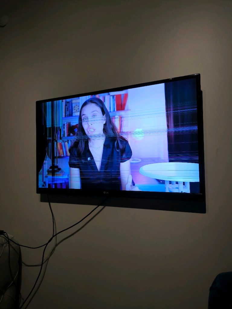LG Tv + Xiaomi mi box 2. generation - 2