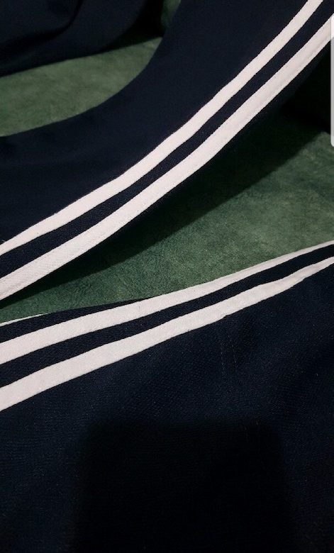 Kısa ve uzun 2 adet Adidas eşofman - 2
