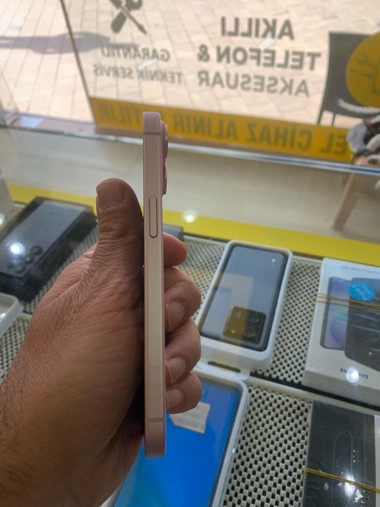 İPhone 15 TR 128 gb - 4
