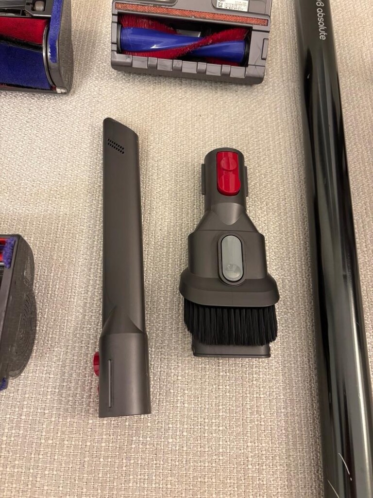 Dyson V8 Absolute Süpürge Seti - 3