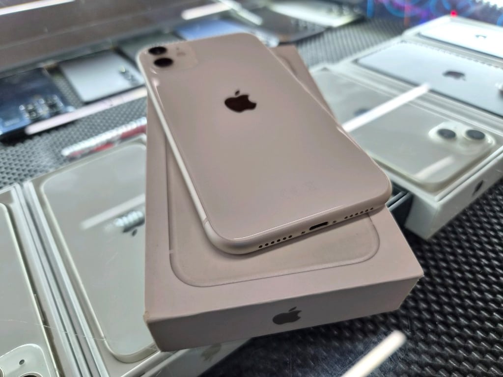 İphone 11 64 GB Değişensiz - 5