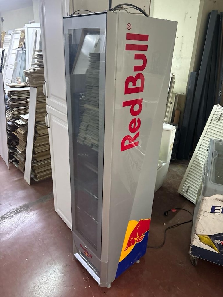 redbull soğutucu dolap - 2