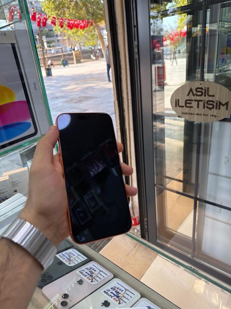 iPhone 17 pro max - 6