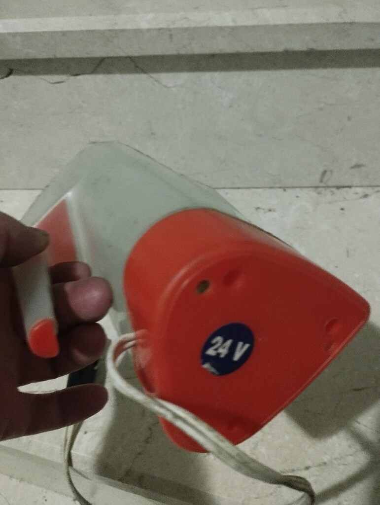 trcilar için şu ısıtıcı 12,,,,24 volt çalışıyor - 2