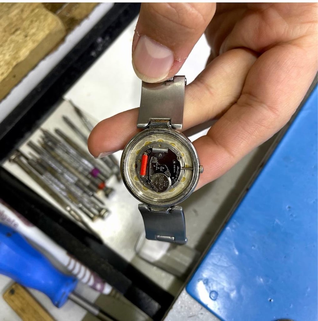 Q&Q analog erkek saati - 6