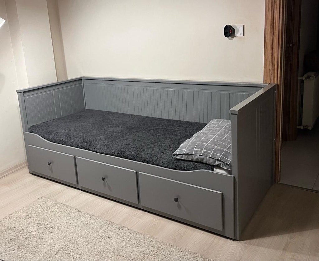 “NAKLİYE ÜCRETSİZ” IKEA HEMNES DİVAN