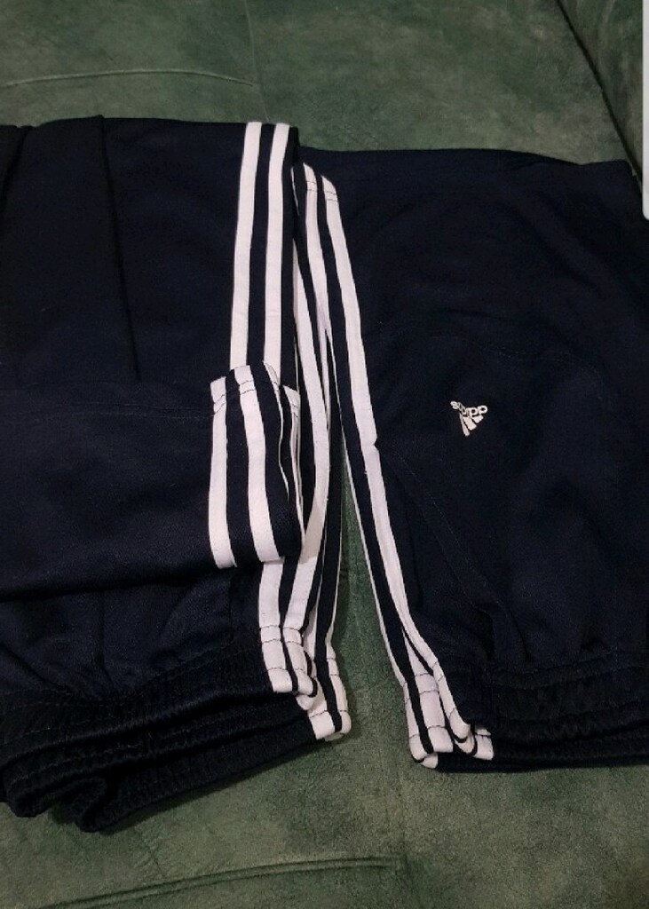 Kısa ve uzun 2 adet Adidas eşofman - 5