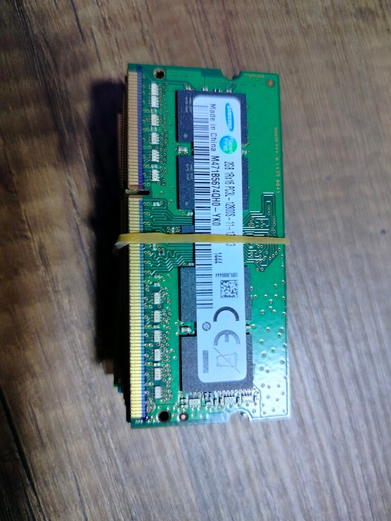 2 GB RAM LAPTOP İÇİN 8 ADET - 2