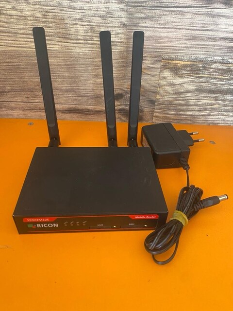 Ricon S9922M22E 4.5G LTE Çift SIM Kartlı Endüstriyel Router