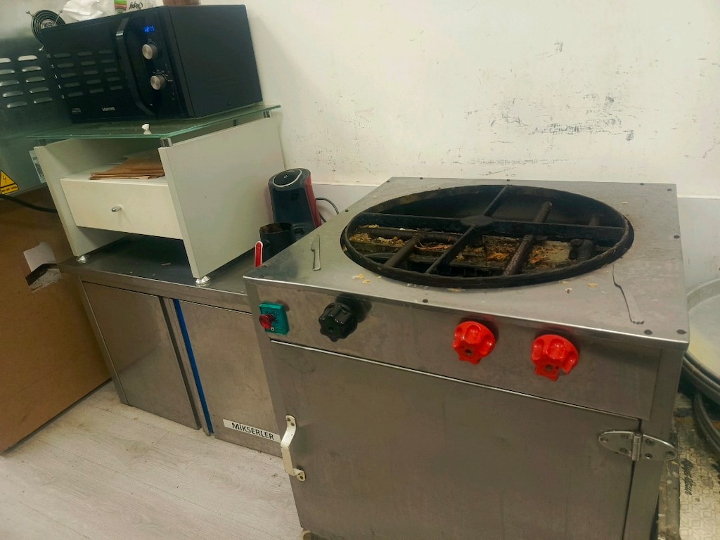 İÇECEK DOLABİ BOREK TEZGAHİ - 5