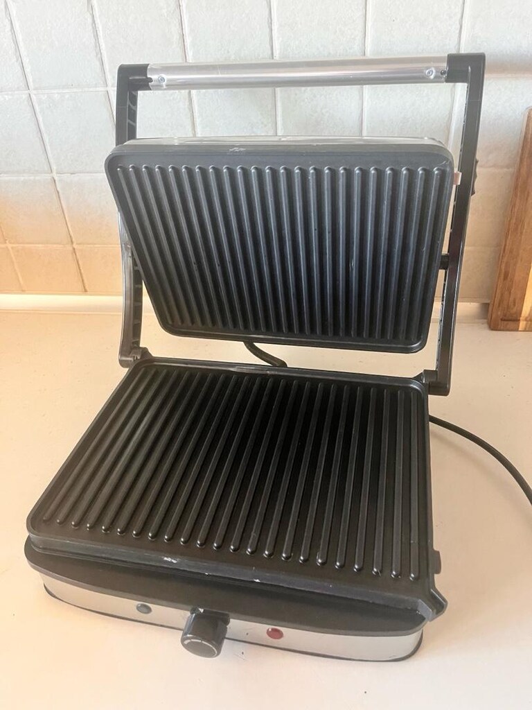 Sinbo SSM-2528 Inox Tost ve Izgara Makinesi - 6