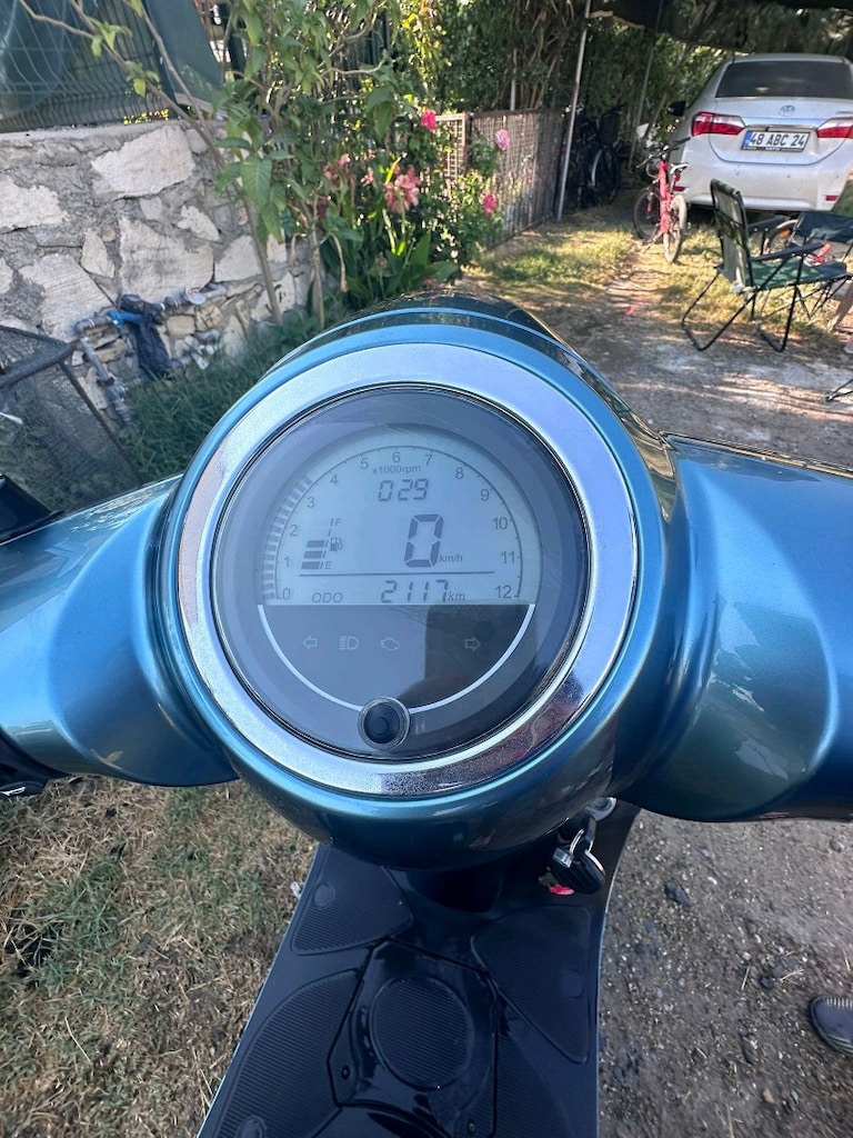 Satılık Küba Brillant 50 cc motor yeni gibi
