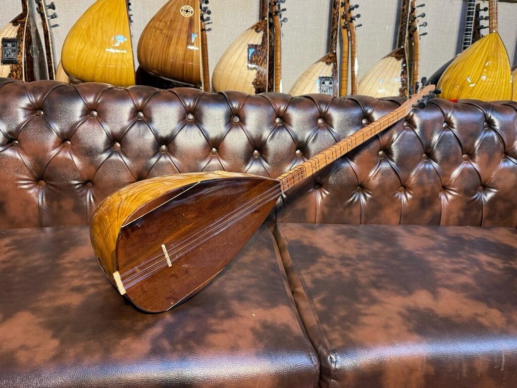 TAM PROFESYONEL 41 TEKNE OYMA KESTANE UZUN SAP KURT AĞIZLI SAZ - 5