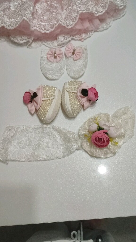Kiz bebek yeni doğan mevlid elbisesiElbise , eldiven, ayakkabi,saç ban - 3