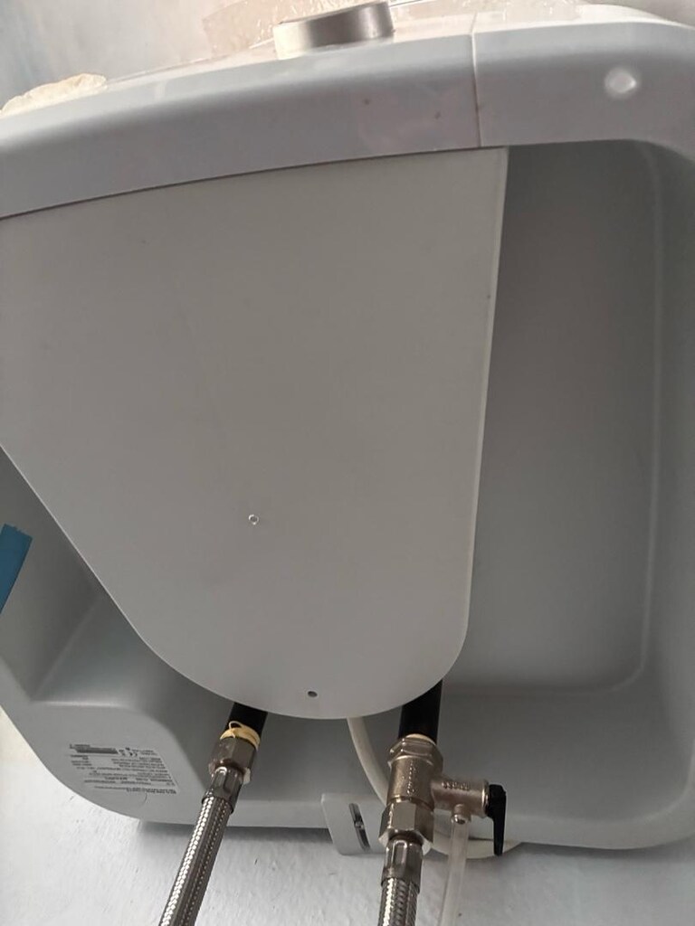 BOSCH MARKA TERMOSİFON - 3