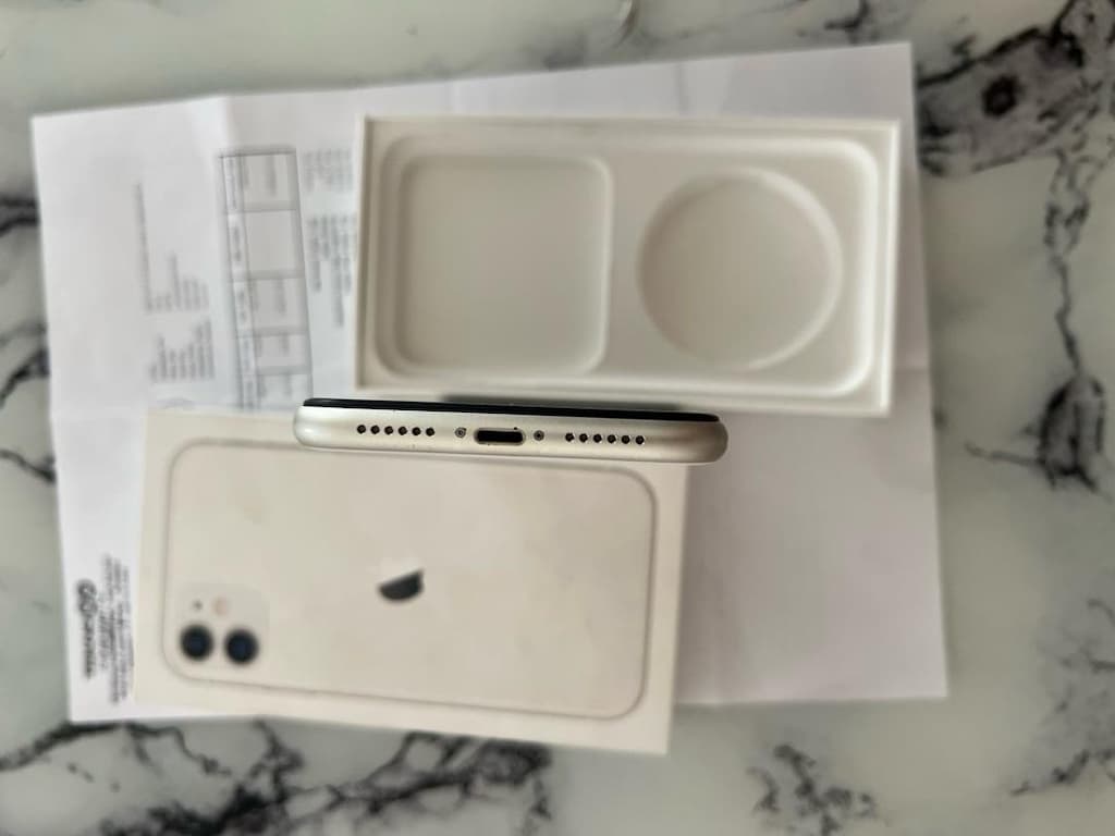 İphone 11 128 GB - 4