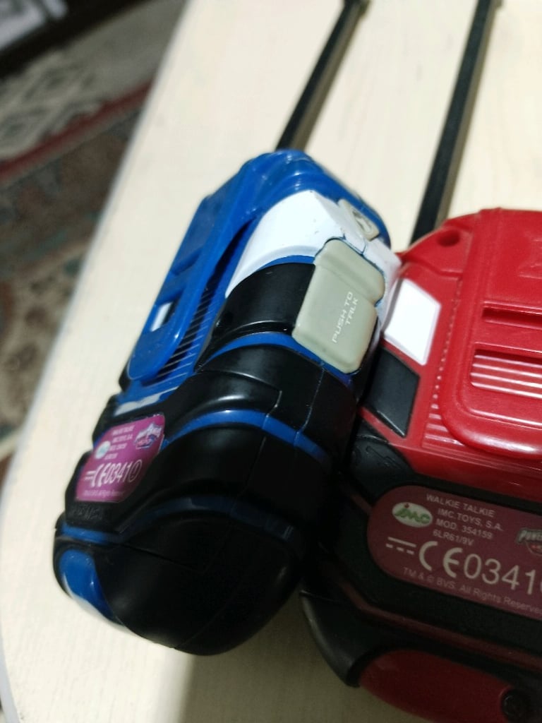 AZ KULLANILMIŞ MİNİ AMATÖR CİFT TELSİZ ( 20 METREDEN KONUŞULUR - 2