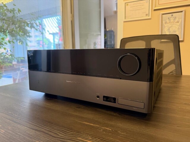 HATASIZ YENİ GİBİ HARMAN KARDON AMFİ