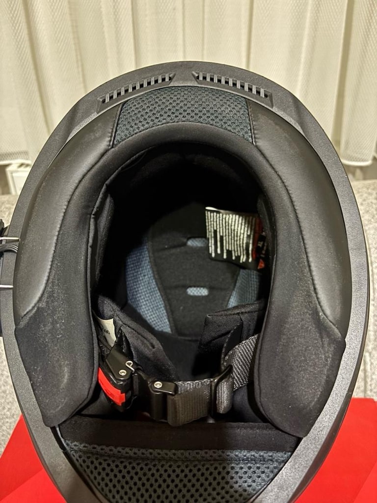Hazır kurulu interkomlu temiz sıfır kask - 5