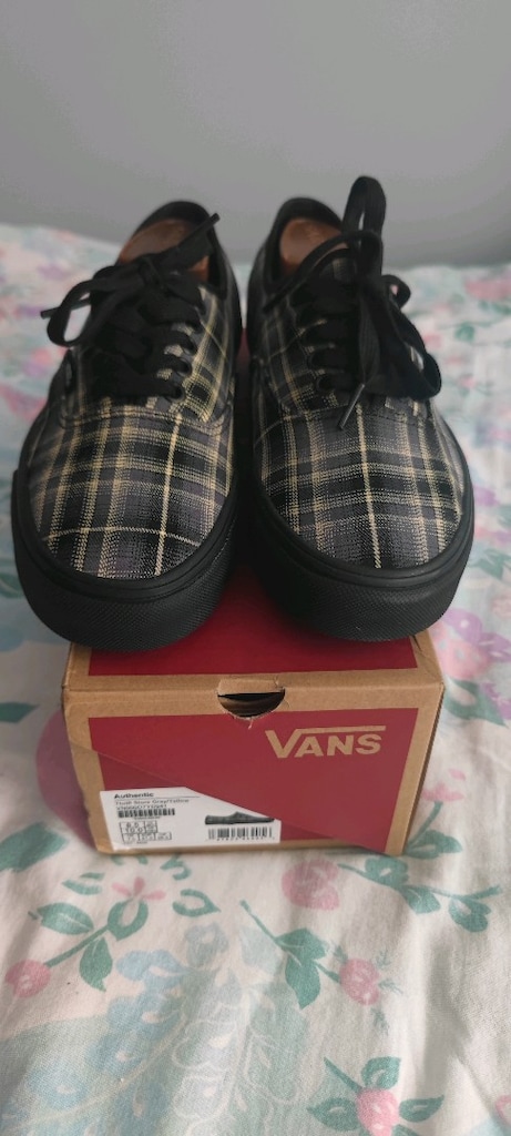 vans 41