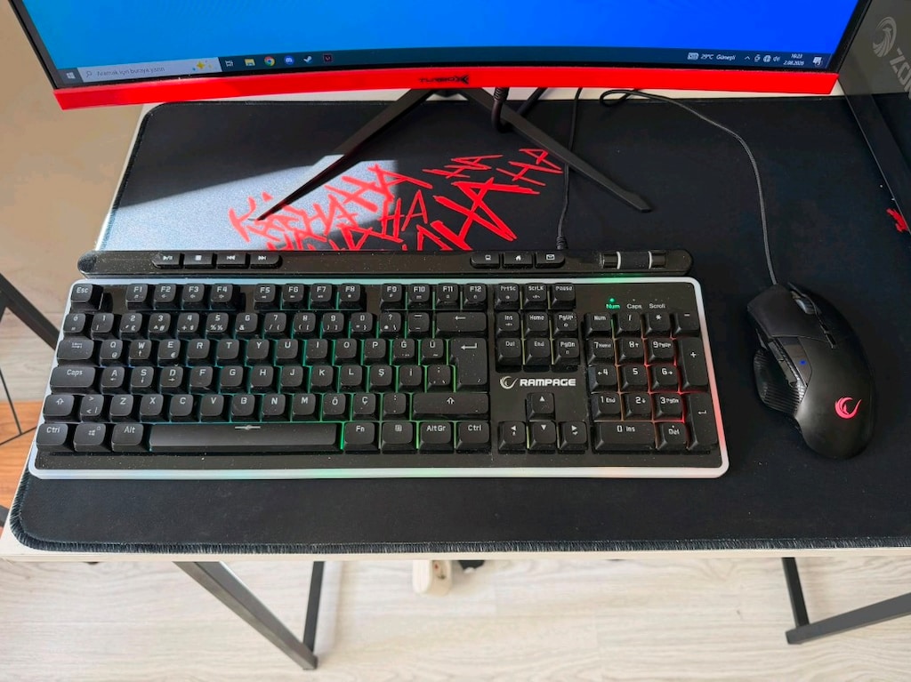 Hazır Oyuncu Seti! Kasa + Monitör + Rampage Klavye & Mouse - 4