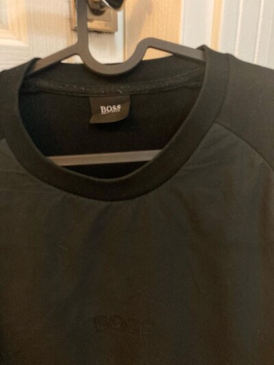 ORJİNAL HUGO BOSS MARKA SWEATSHİRT
