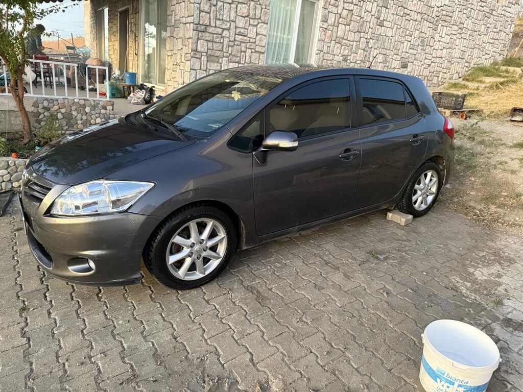MEMURDAN 2011 Model 1.4 Dizel Otomatik Toyota AurisVites (Acil) - 7