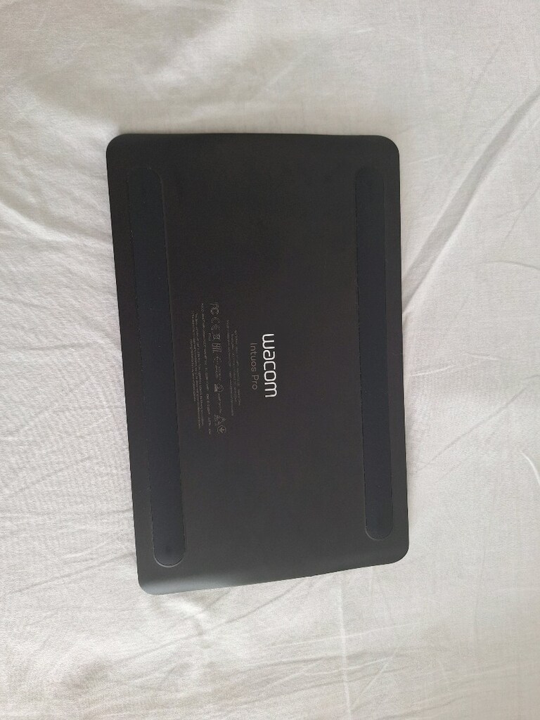 Wacom Intuos Pro Small (PTH-460) Grafik Tablet - Kalem -Çizim Eldiveni - 5