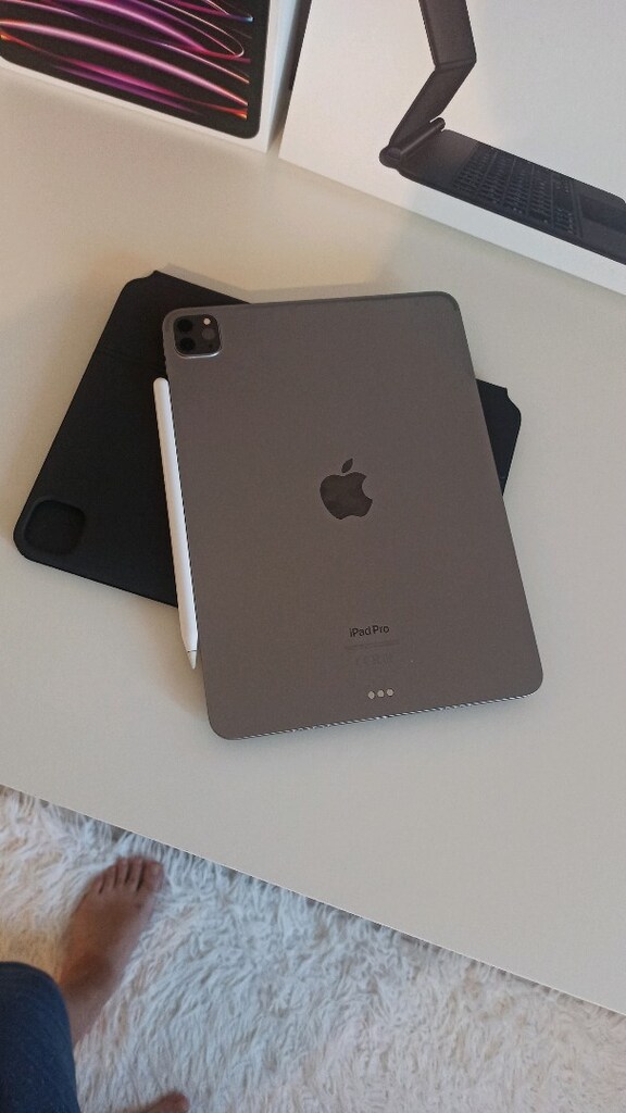 iPad Pro 11 inç 4. nesil 128 gb - 3