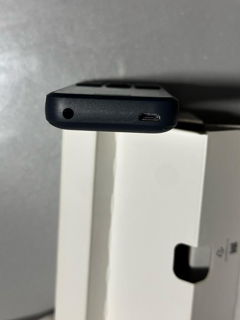 NOKİA 130 Tuşlu Renkli Telefon - 5