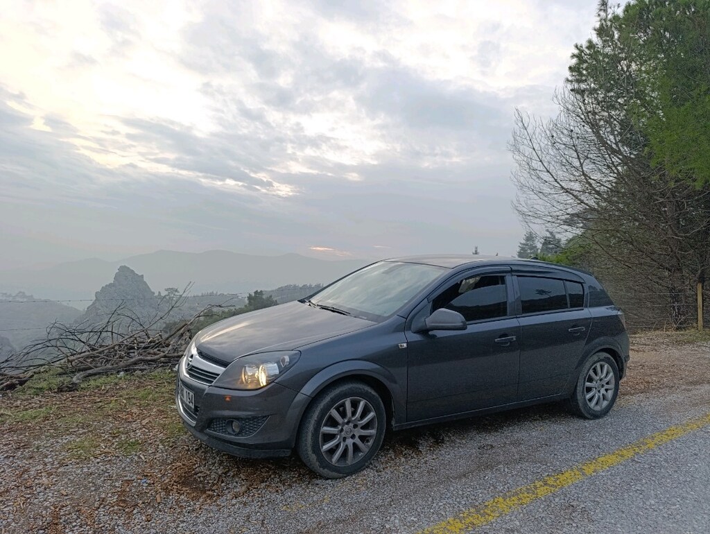 Opel Astra 1.3 CDTI Essentia Konfor – 157.000 KM – Yeni muayeneli - 2