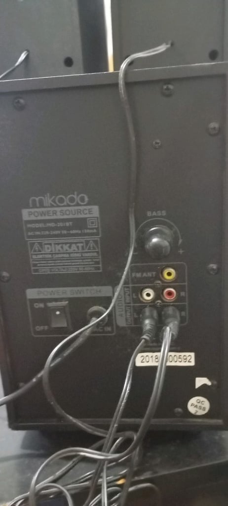 MİKADO BLUTUTLU FLAŞ BELLEKLİ AUX GİRİSLİ RADYOLU 2+1 SES SİSTEMİ - 4