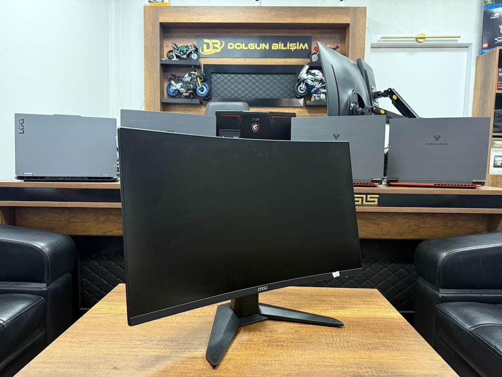MSI MAG 274CXF 27" 0.5 ms Full HD Curved 280Hz Oyuncu Monitörü - 3