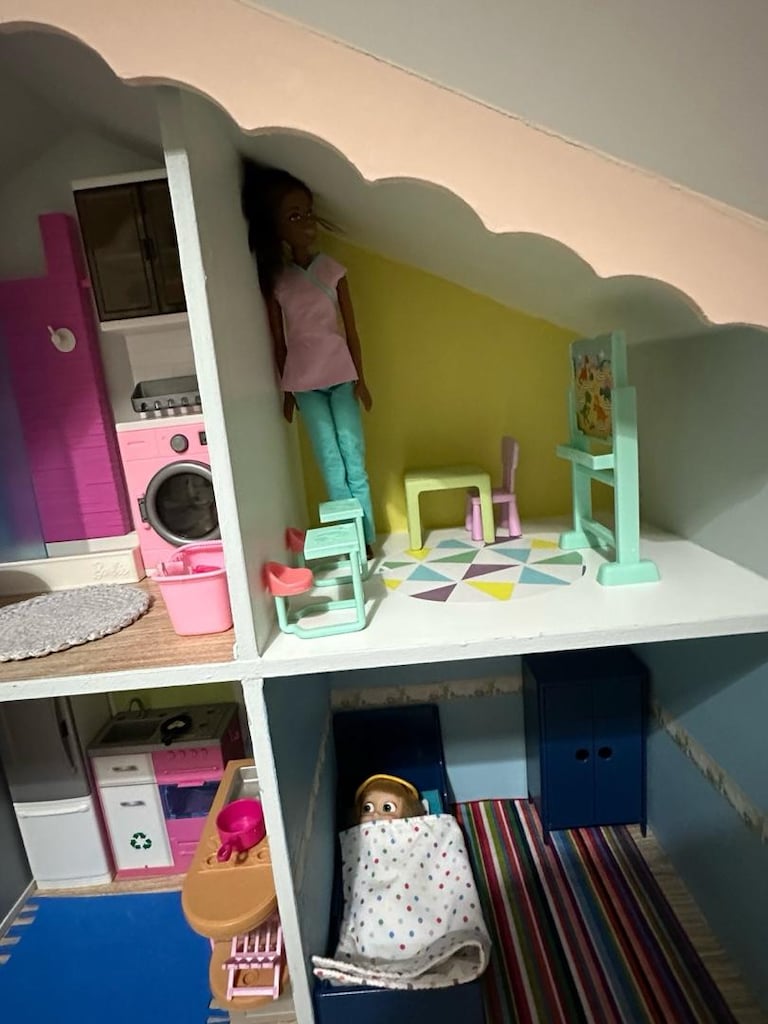 Barbie evi - 4