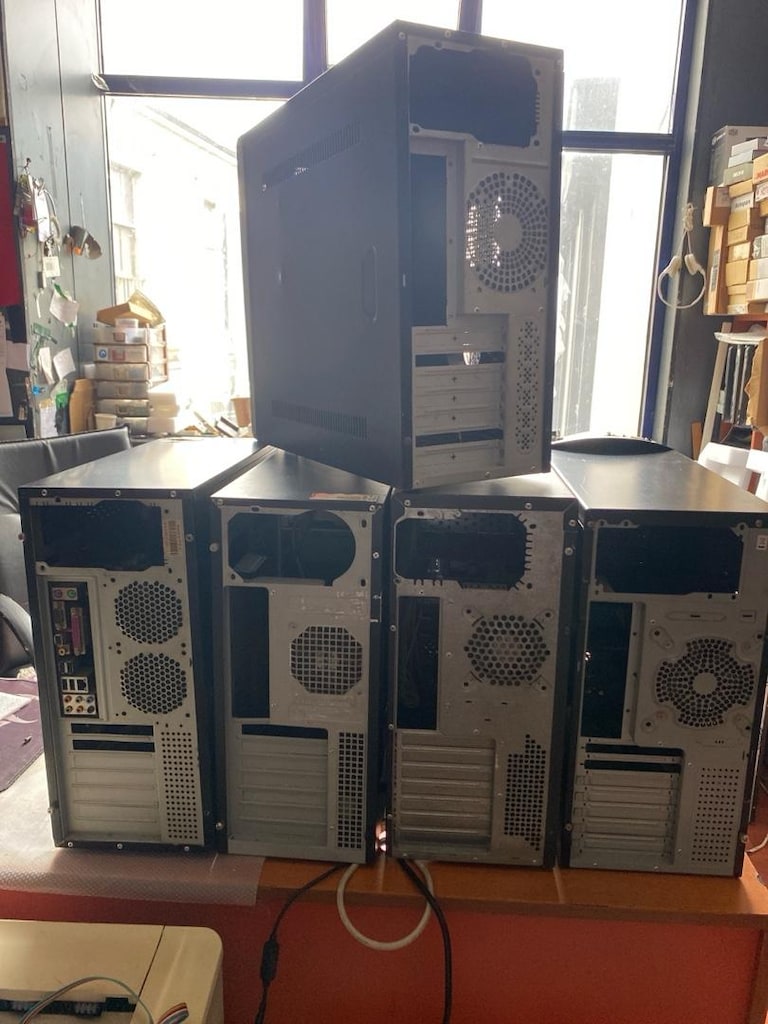 Masaüstü PC bilgisayarlar Boş PC Kasaları Aopen Powersaply Yok içi boş - 8