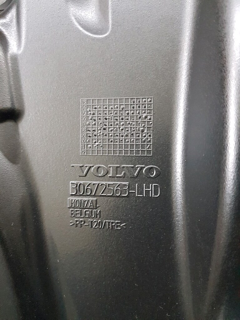 VOLVO S40 V50 C30 Ön Cam Sol Taraf Cam Altı destek parçası 2005-2012. - 7