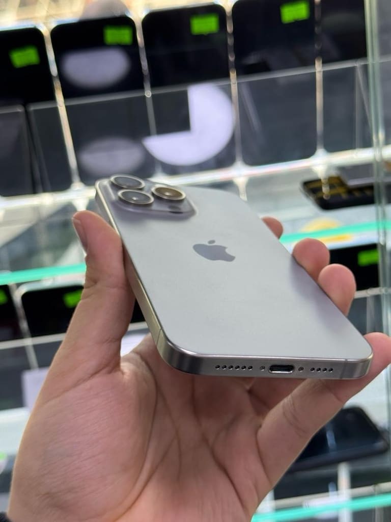 KULLANIM KAPALI 15 PRO MAX 256GB - 4
