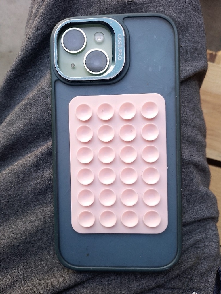 iPhone 15 - 7