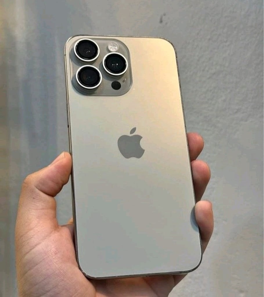 İlk Sahibinden İPhone 15 Promax
