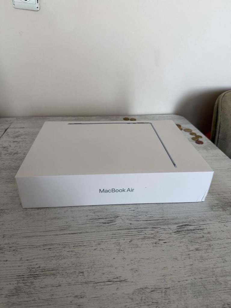 Macbok Air M5 - 4