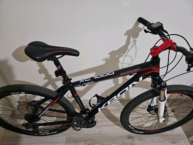 kron xc1000 üst donanımlı dağ bisikleti