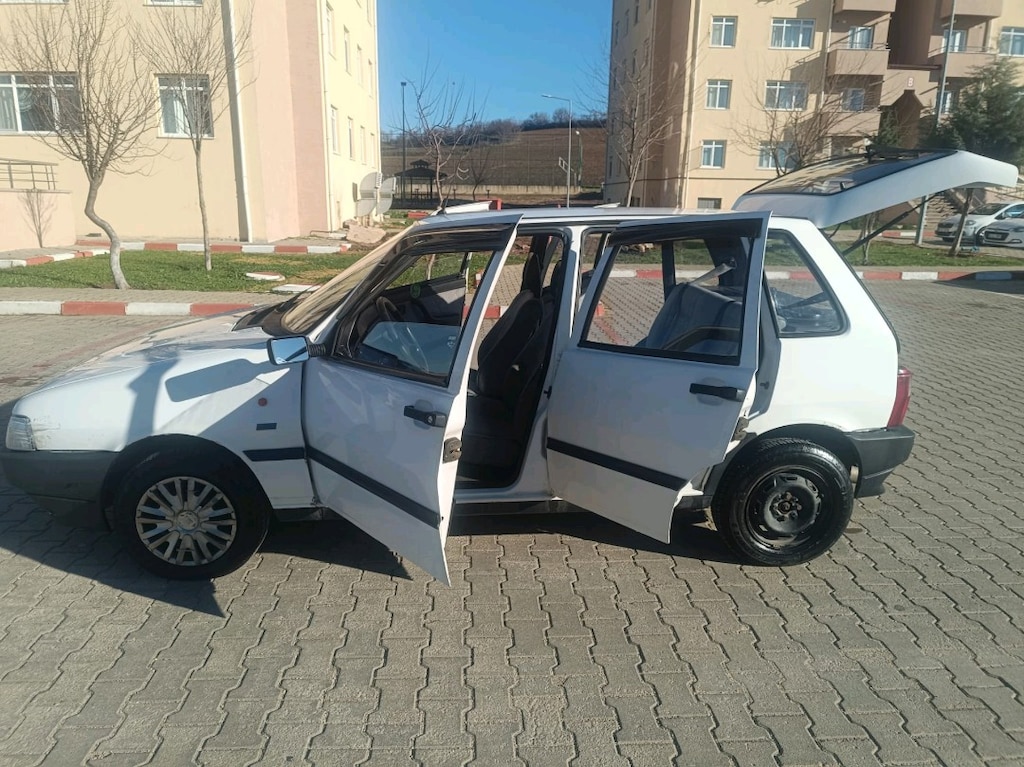 Uno - 3