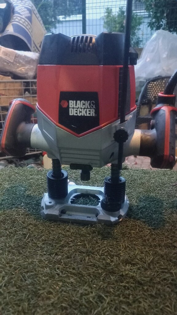 blackdecker çift kol freze - 9