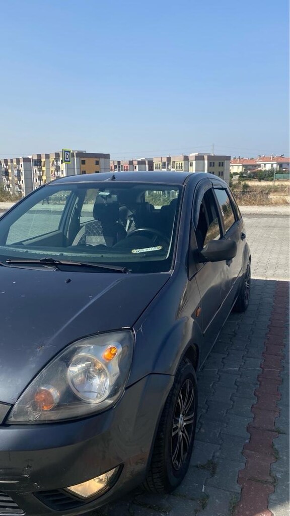 Ford fiesta 1.4 lpg - 9