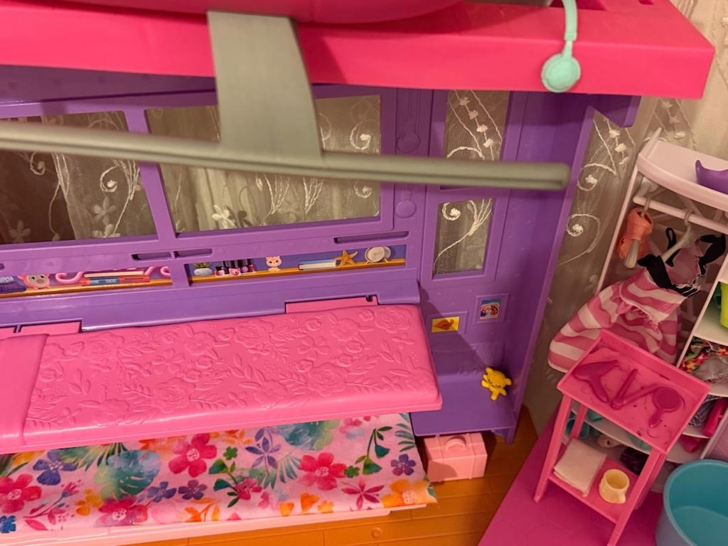 barbie tatil evi hcd50 - 2