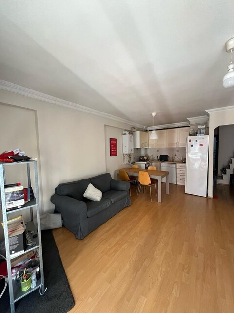 IKEA Açılır Yemek Masası + 4 Sandalye – Metal Ayaklı