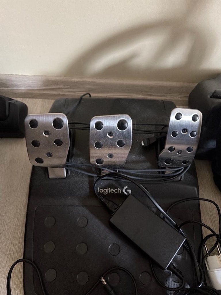 logitech g29 - 2