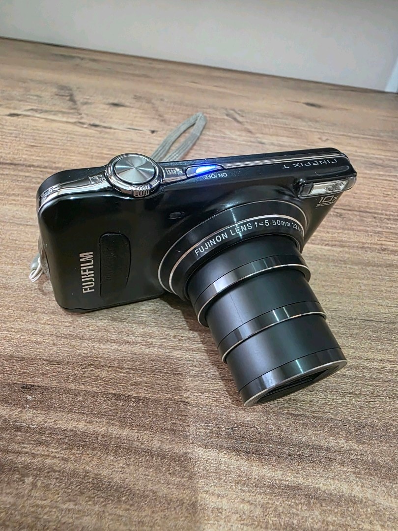 Fujifilm FinePix T200 - 6